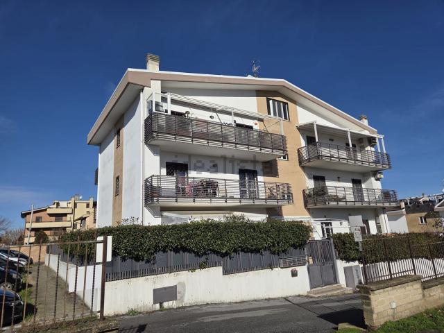 Attico in vendita a Centroni, Roma Capitale