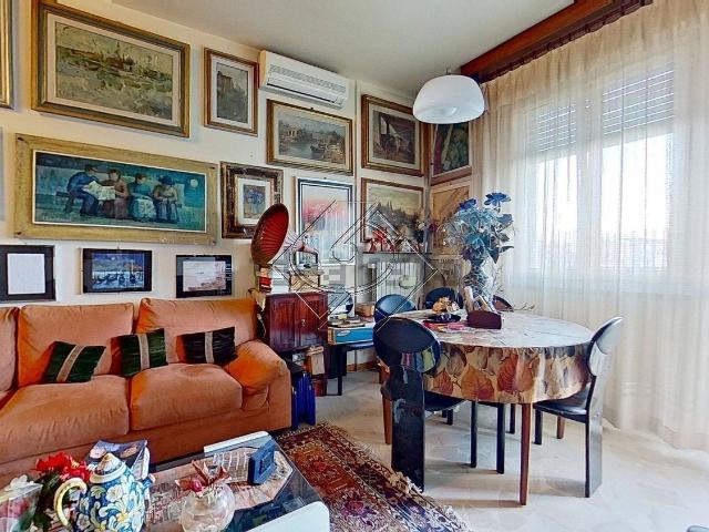 Appartamento in vendita a Quartiere 4, Firenze