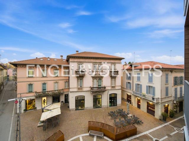 Appartamento in vendita a Centro, Gallarate