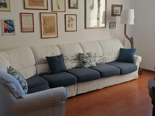 Appartamento in vendita a Lecchi, Toscana