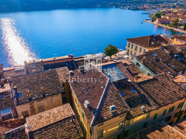 Appartamento in vendita a Comunità Montana Parco Alto Garda bresciano, Salò