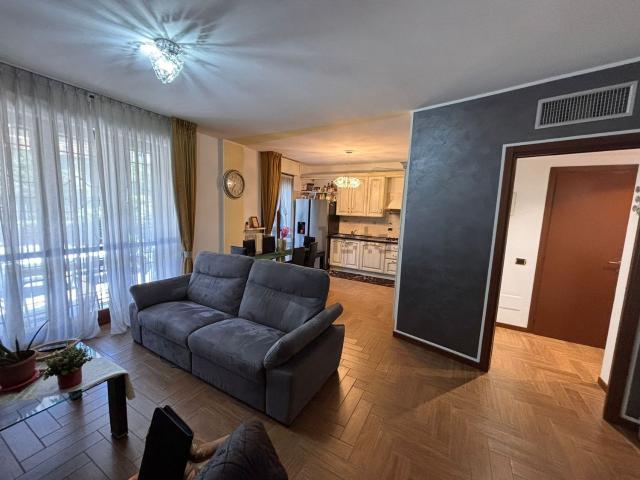 Appartamento in vendita a Cascine Olona, Settimo Milanese