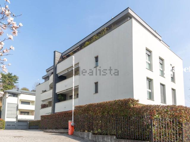 Appartamento in vendita a Mariano Comense, Lombardia