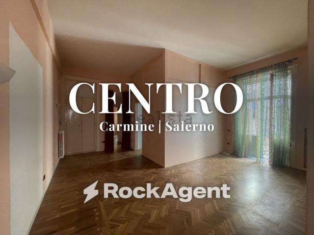 Appartamento in vendita a Salerno, Campania