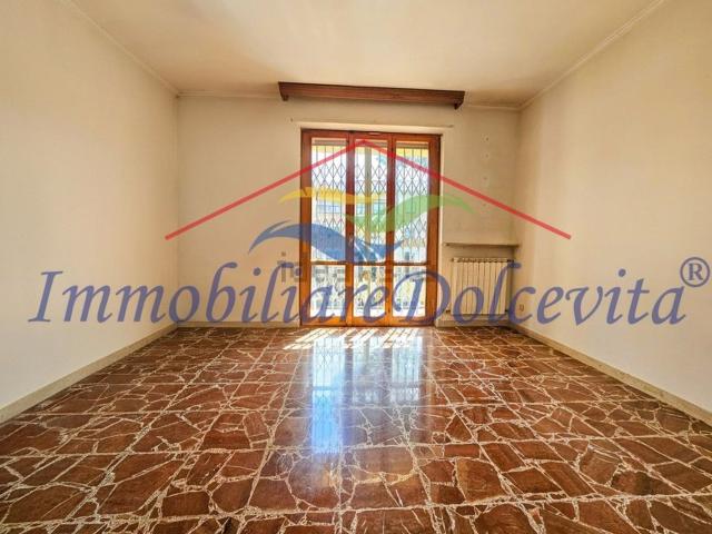 Appartamento in vendita a Quartiere 3, Firenze