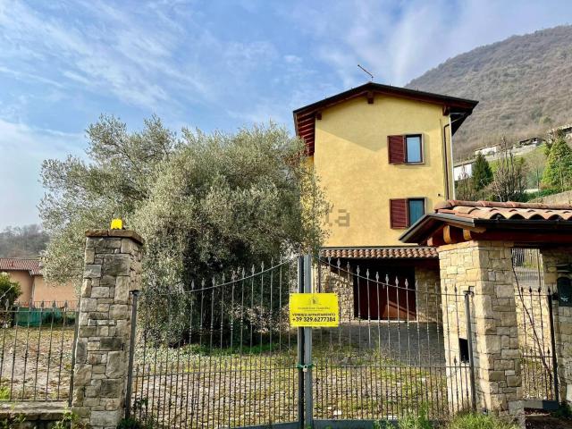 Appartamento in vendita a Sovere, Bergamo