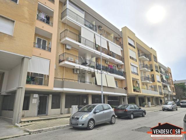 Appartamento in vendita a Valenzano San Lorenzo, Puglia