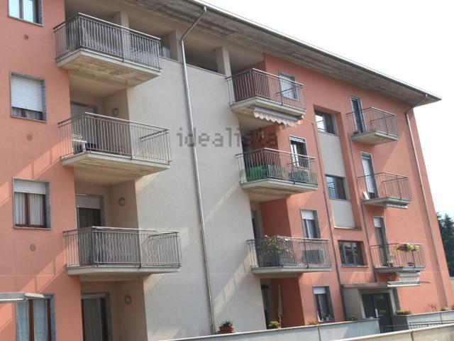 Appartamento in vendita a Calolziocorte, Lombardia