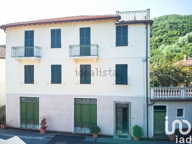 Appartamento in vendita a Prelà, Liguria
