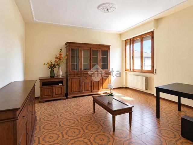 Appartamento in vendita a Calcinaia, Toscana
