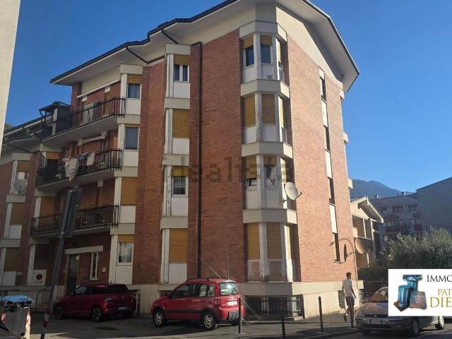 Appartamento in vendita a Donnas, Aosta