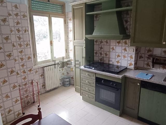 Appartamento in vendita a Chieti, Abruzzo