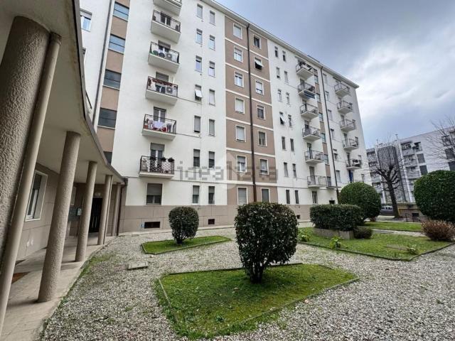 Appartamento in vendita a San Carlo, Seregno