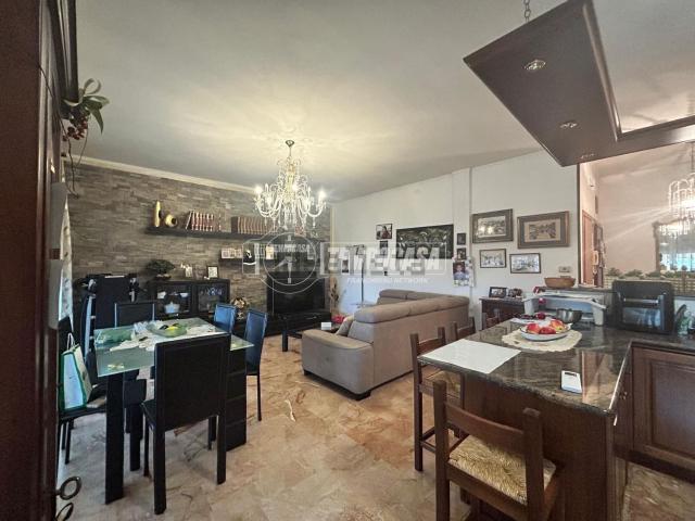 Appartamento in vendita a Comacchio, Reggio Emilia