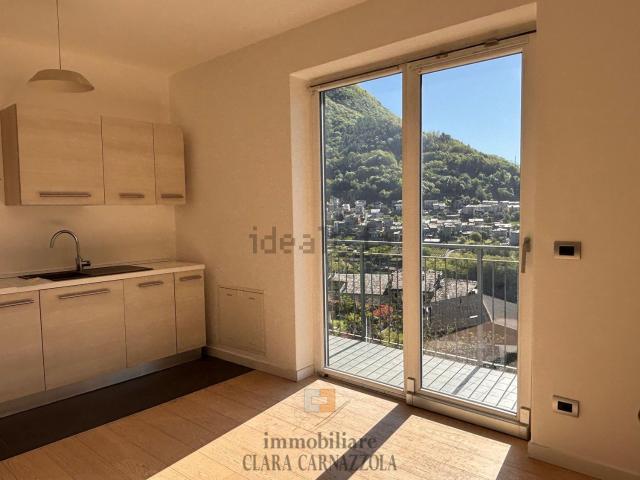 Appartamento in vendita a Sondrio, Lombardia