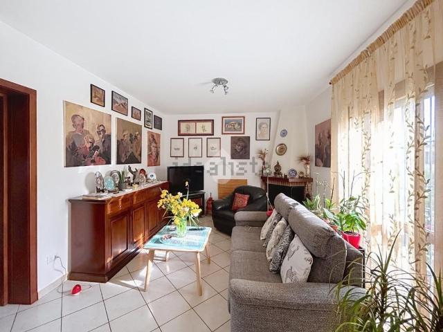 Appartamento in vendita a Cascina, Toscana