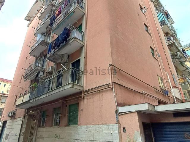 Appartamento in vendita a Salerno, Campania