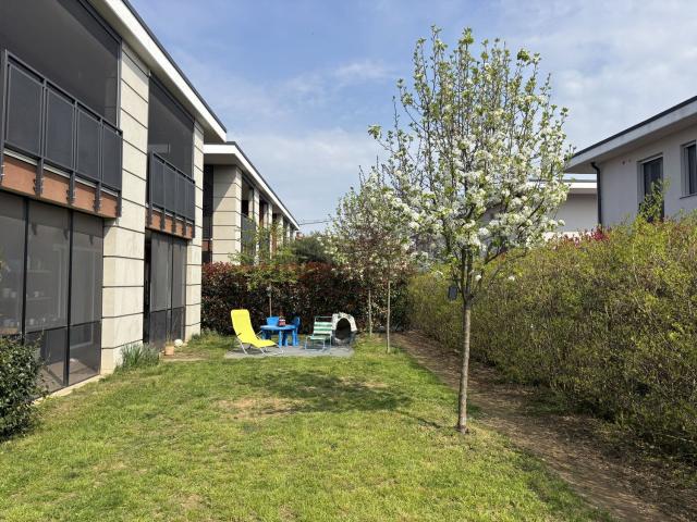 Appartamento in vendita a Siziano, Lombardia