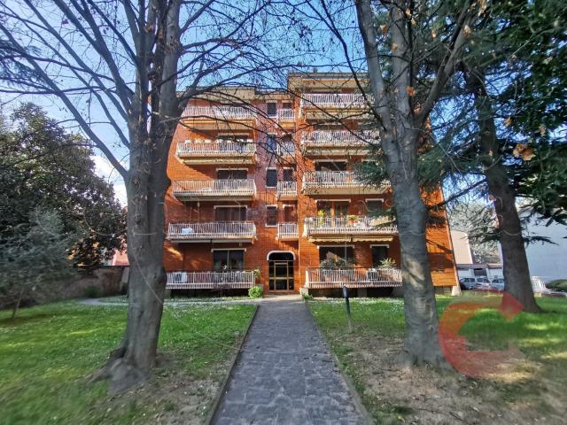 Appartamento in vendita a Magenta, Lombardia