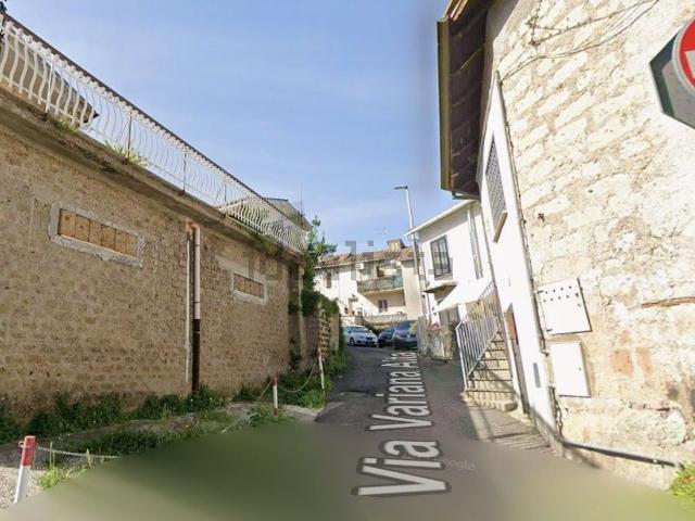 Appartamento in vendita a Fabrica Di Roma, Lazio