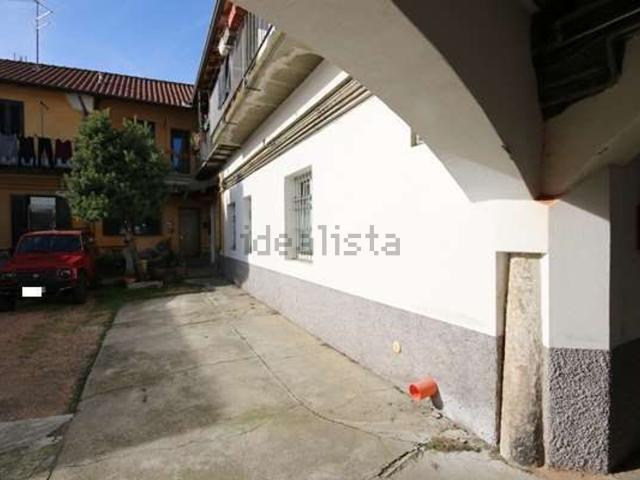 Appartamento in vendita a Oltrona San Mamette, Lombardia