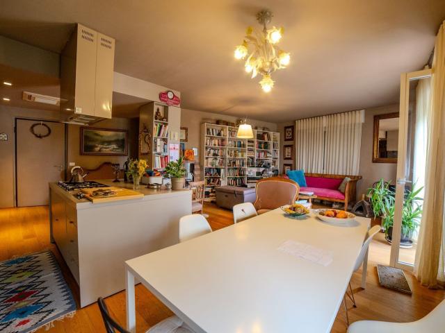 Appartamento in vendita a San Marco, Reana Del Roiale