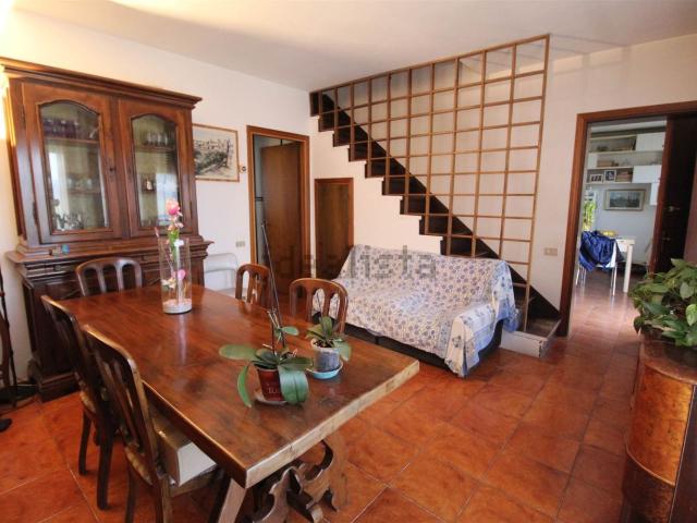 Appartamento in vendita a Casole D'elsa, Toscana