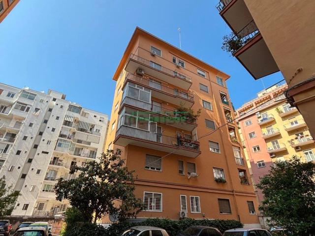 Appartamento in vendita a Puglia, Bari