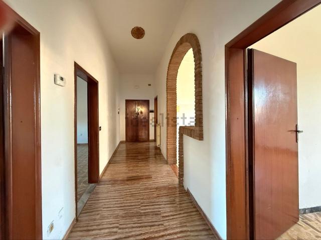 Appartamento in vendita a Campiglia Marittima, Toscana