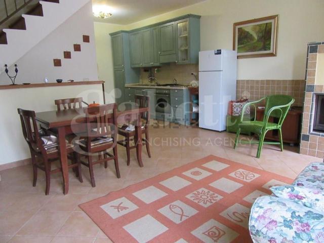 Appartamento in vendita a Bivio Di Ravi, Toscana