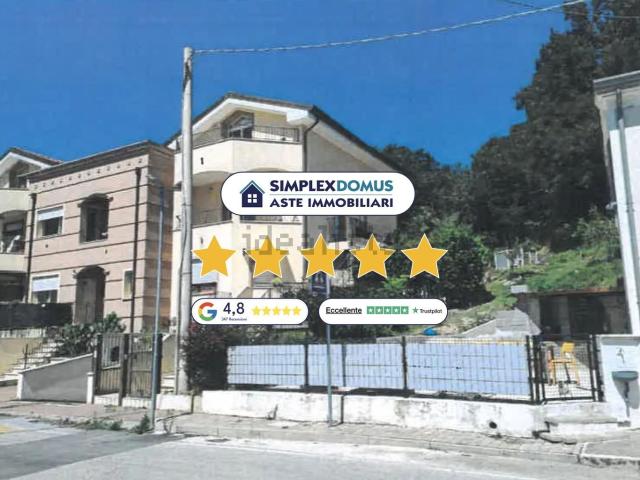 Appartamento in vendita a Fratte, Sassofeltrio