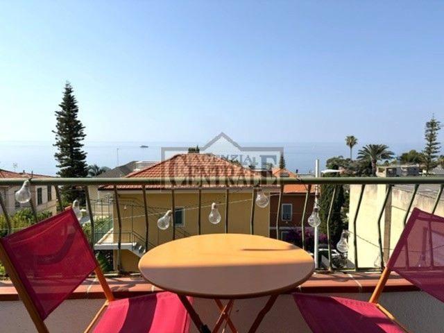 Appartamento in vendita a Poggio di Sanremo, San Remo