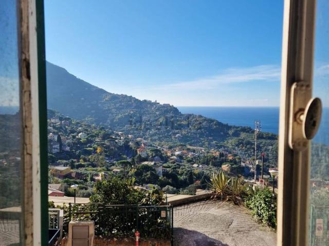 Appartamento in vendita a Il Boschetto, Camogli