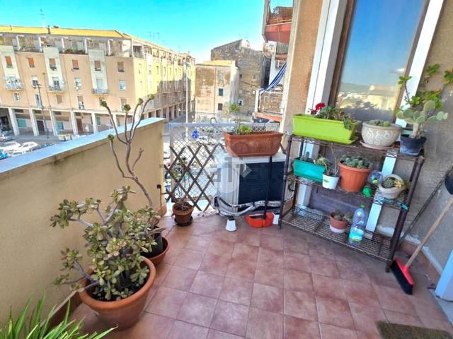 Appartamento in vendita a Cappuccini, Cala Di Volpe