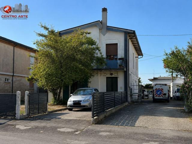 Appartamento in vendita a Unione dei comuni della Bassa Romagna, Cotignola
