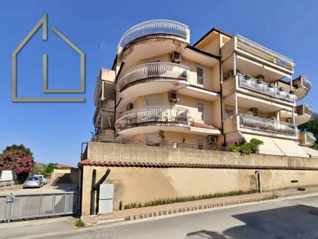 Appartamento in vendita a Calabria, Catanzaro
