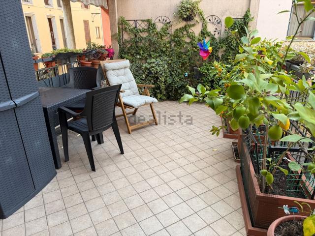 Appartamento in vendita a Carugate, Lombardia