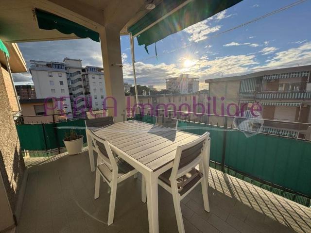 Appartamento in vendita a Follonica, Toscana
