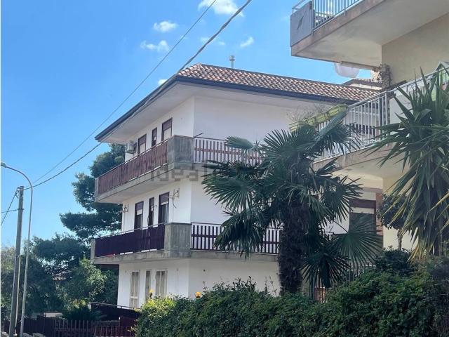 Appartamento in vendita a Santa Maria la Stella, Aci Sant'Antonio