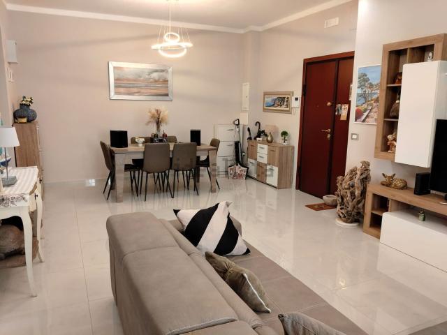 Appartamento in vendita a Pontecagnano