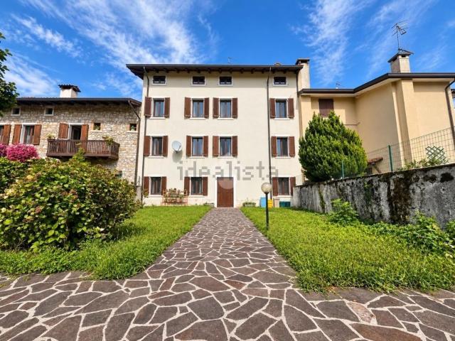 Appartamento in vendita a Maniago, Friuli-Venezia Giulia