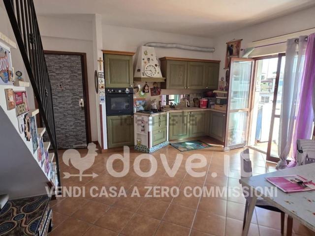 Appartamento in vendita a Cava dei Selci, Roma Capitale