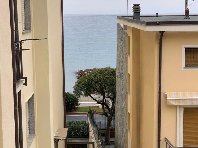 Appartamento in vendita a Laigueglia, Liguria