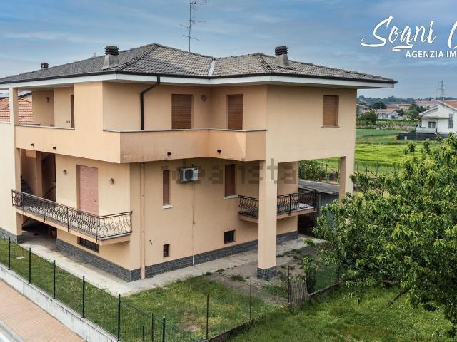 Appartamento in vendita a Gaggiolo, Piemonte