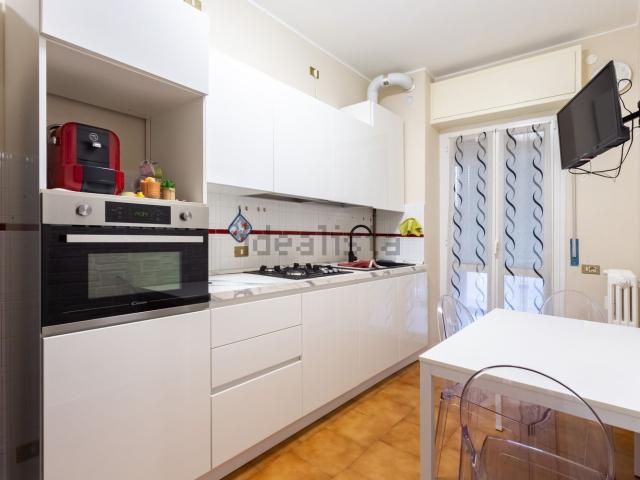 Appartamento in vendita a Muggiò, Lombardia