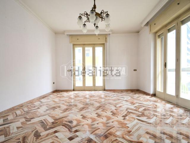 Appartamento in vendita a Putignano, Bari