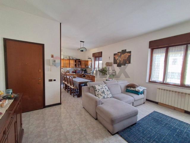Appartamento in vendita a Gorla Maggiore, Lombardia