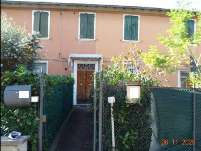 Appartamento in vendita a Molinella, Reggio Emilia