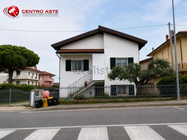 Appartamento in vendita a Gatteo a Mare, Gatteo