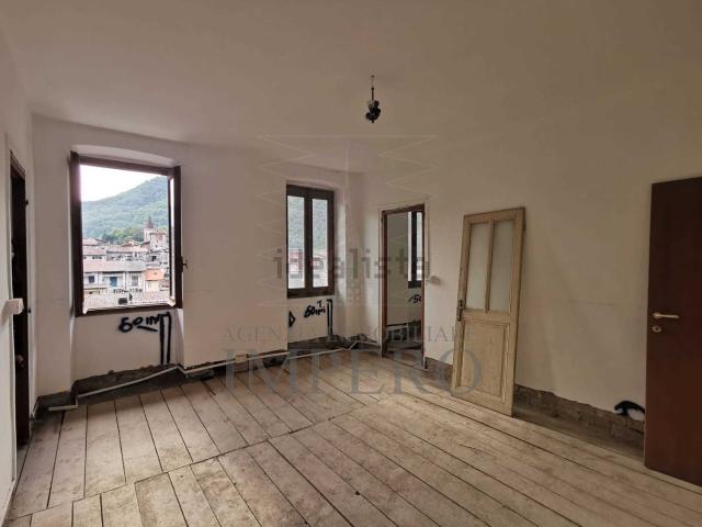 Appartamento in vendita a Isolabona, Liguria